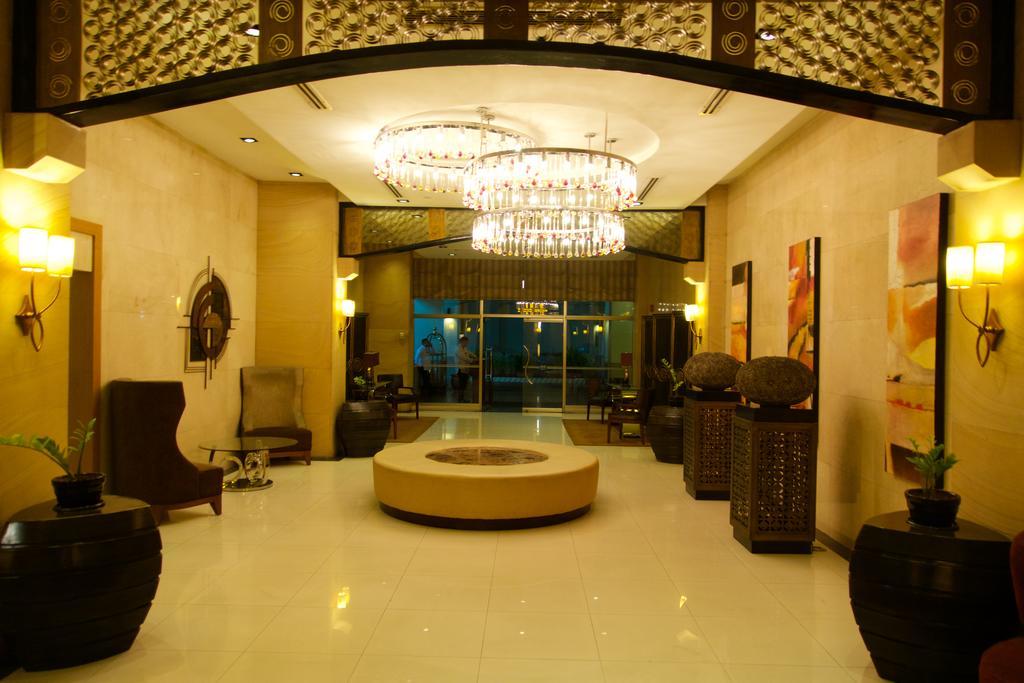Luxury Condo At Forbeswood Parklane The Fort Bgc Makati City Kamer foto