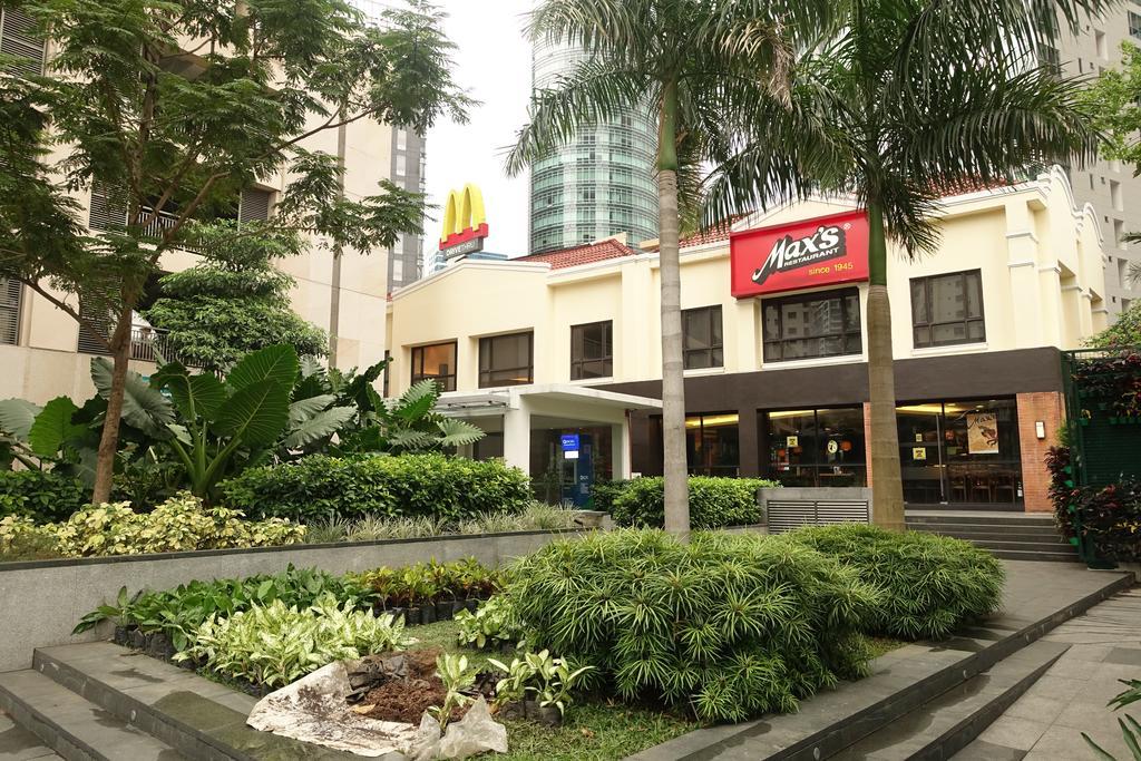 Luxury Condo At Forbeswood Parklane The Fort Bgc Makati City Buitenkant foto
