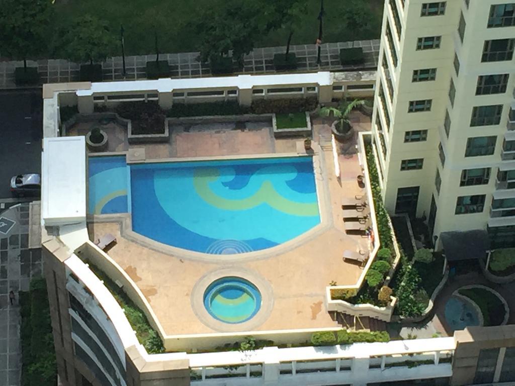 Luxury Condo At Forbeswood Parklane The Fort Bgc Makati City Buitenkant foto